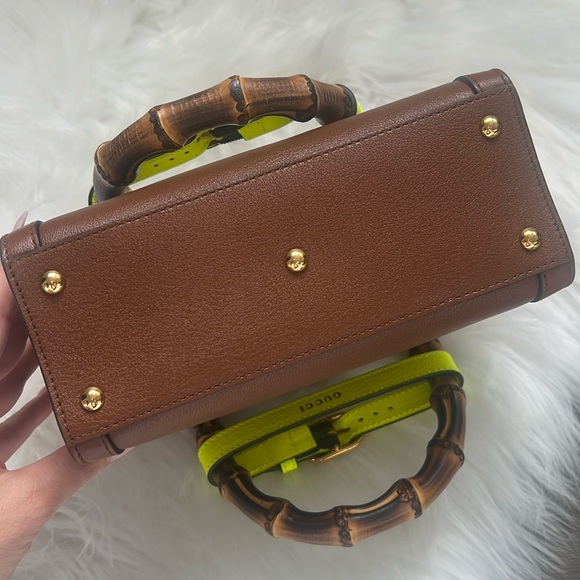 🆕💯% Auth GUCCI DIANA MINI TOTE BAG - Brown Leather 🍂 - Picture 5 of 14